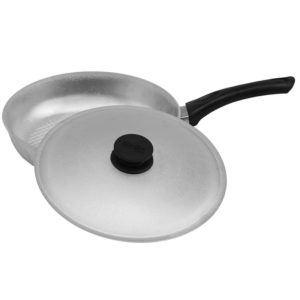 Frying pan with fluted bottom and lid A201